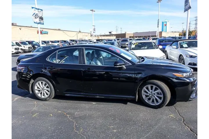 $24963 : Toyota Camry 2023 SE 4dr Sed image 9
