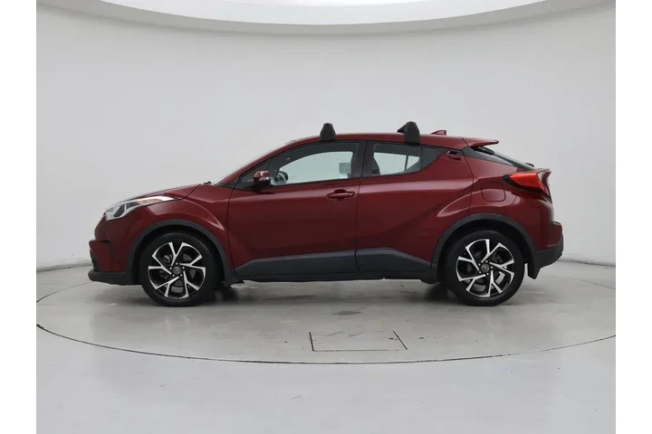 $18998 : Toyota C-HR 2018 XLE 4dr Cro image 3