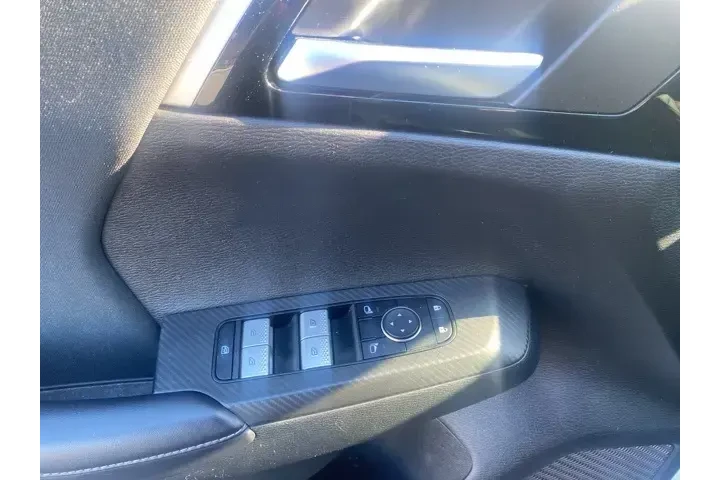 $19999 : Mitsubishi Outlander 2022 ES image 10