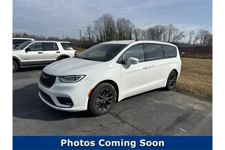 $26990 : Chrysler Pacifica 2021 Touri image 1