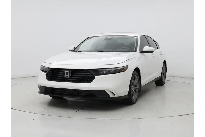 $24998 : Honda Accord 2023 EX 4dr Sed image 4