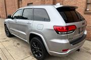 $18000 : 2017 Grand Cherokee Altitude thumbnail