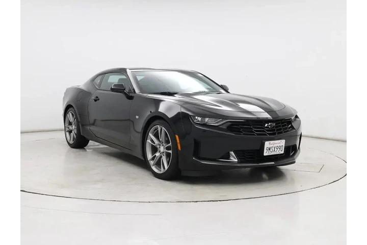 $31998 : Chevrolet Camaro 2024 LT 2dr image 1