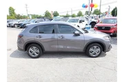 $27990 : Honda HR-V 2026 LX 4dr Cross thumbnail