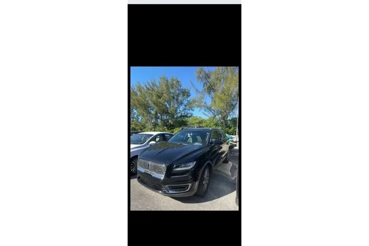 $18590 : Lincoln Nautilus 2019 Select image 1