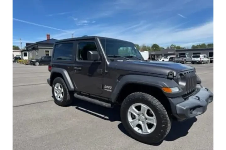 $19990 : Jeep Wrangler 2018 4x4 Sport image 3