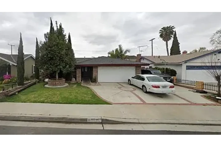 $2800 : READY NOW in ✅ Carson, CA✅ image 1