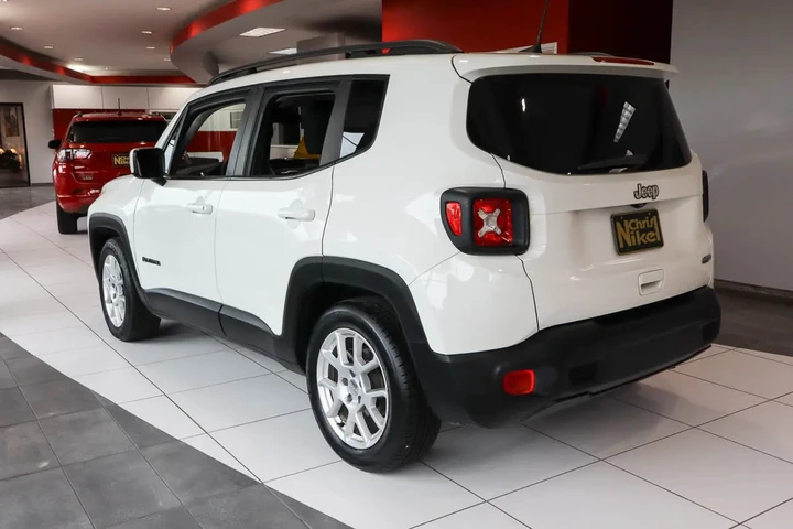 $15988 : 2020 Renegade Latitude FWD image 6