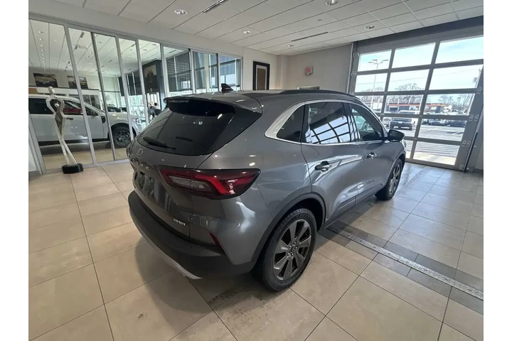 $25457 : Ford Escape 2024 AWD Platinu image 3