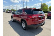 $11450 : 2020 Traverse LT thumbnail