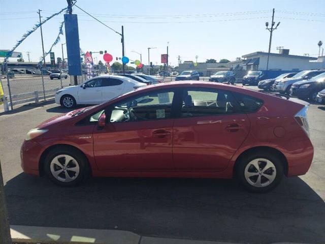 $10995 : 2012 Prius Three image 6