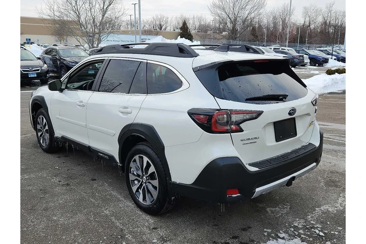 $36773 : Subaru Outback 2025 AWD Limi image 4
