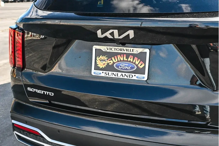 Kia Sorento Hybrid 2023 EX 4 image 10
