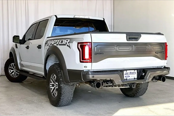 $35031 : Ford F-150 2017 4x4 Raptor 4 image 10