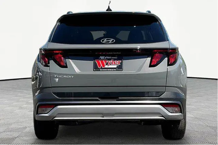 $28251 : Hyundai TUCSON 2026 SEL 4dr image 5