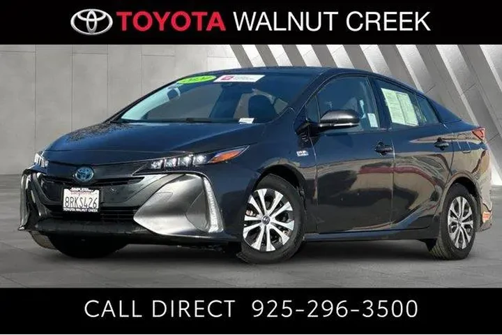 $17800 : Toyota Prius Prime 2020 LE 4 image 1