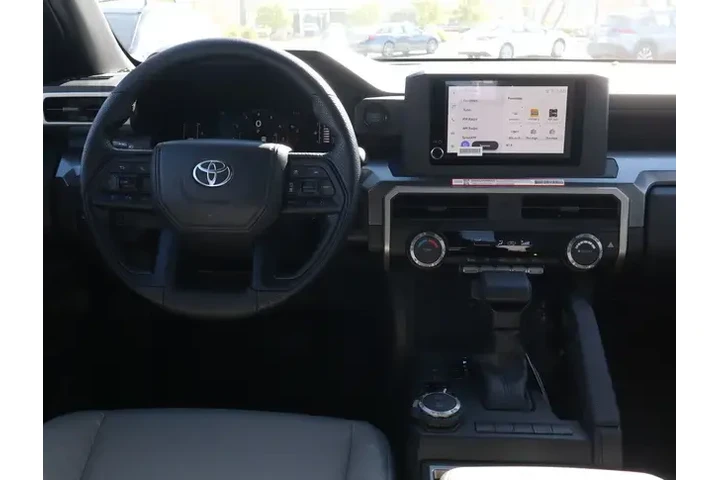 $35650 : Toyota Tacoma 2025 4x4 SR5 4 image 9