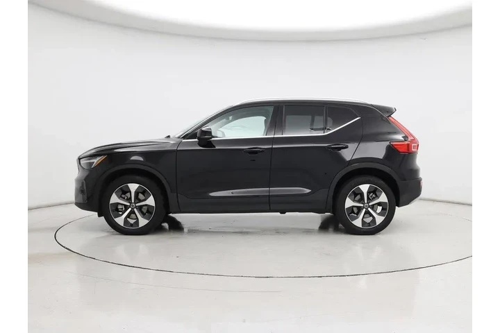 $30998 : Volvo XC40 2025 AWD B5 Plus image 3