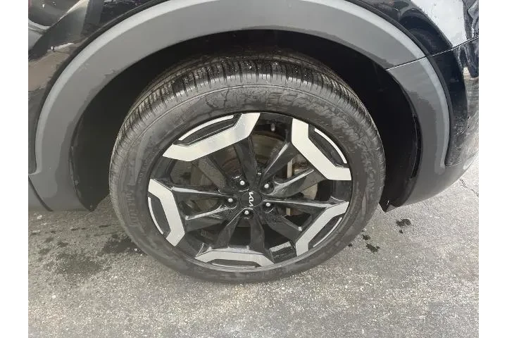 $32988 : Kia Telluride 2023 AWD S 4dr image 9