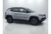 $24999 : Jeep Compass 2024 4x4 Trailh thumbnail