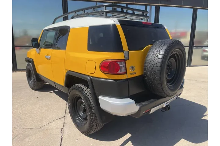 $14995 : 2007 FJ Cruiser image 6