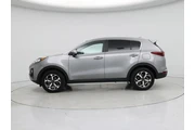 $16998 : Kia Sportage 2022 AWD LX 4dr thumbnail