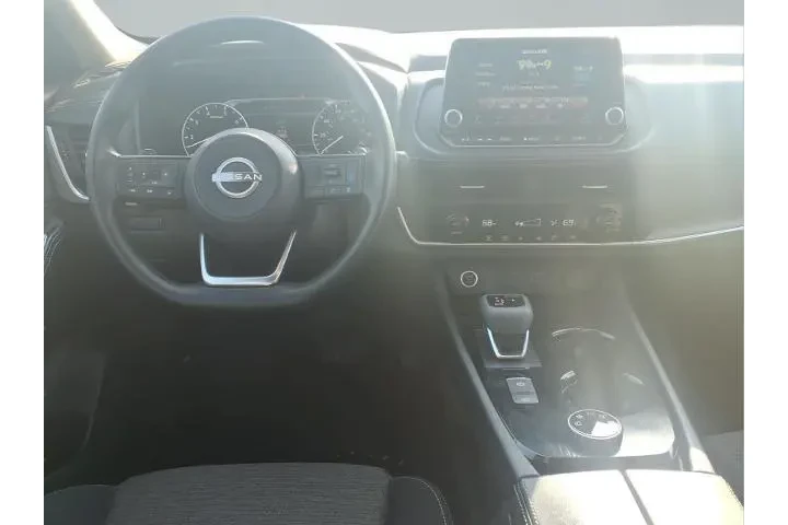 $20657 : Nissan Rogue 2023 AWD SV 4dr image 4