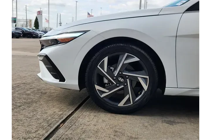 $19999 : Hyundai ELANTRA 2025 SEL Con image 8