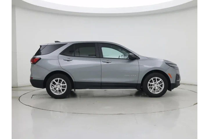 $22998 : Chevrolet Equinox 2023 LS 4d image 7