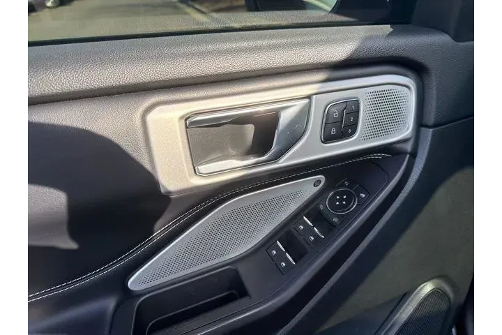 $24500 : Ford Explorer 2020 AWD ST 4d image 8