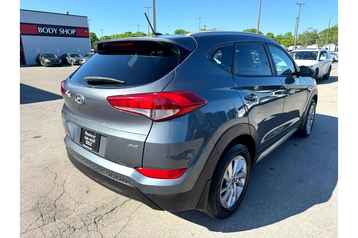 $12900 : 2017 Tucson SE AWD image 2