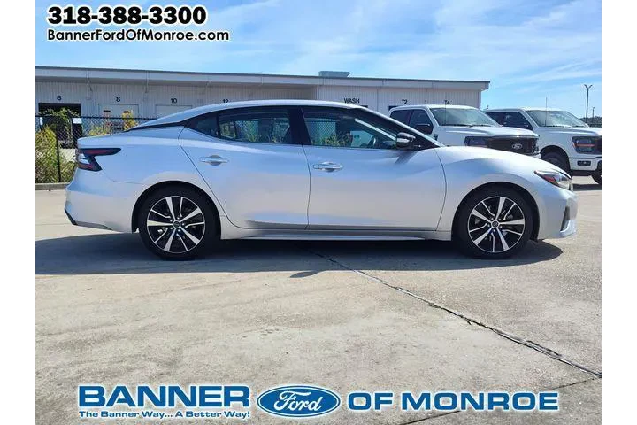 $23898 : Nissan Maxima 2023 3.5 SV 4d image 8