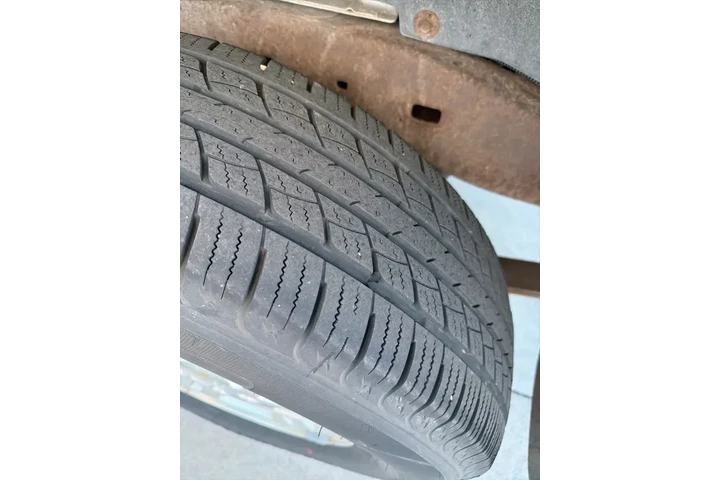 $13998 : Chevrolet Colorado 2012 4x4 image 7