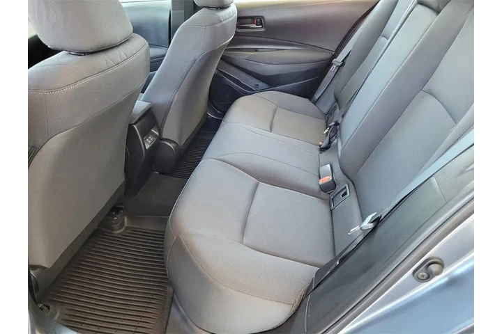 $22599 : Gold Certified2024 Corolla LE image 8