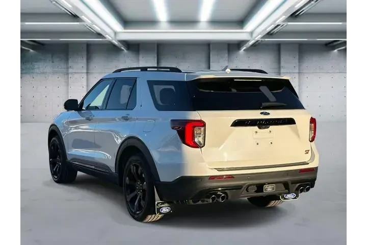 $39555 : Ford Explorer 2023 AWD ST 4d image 6