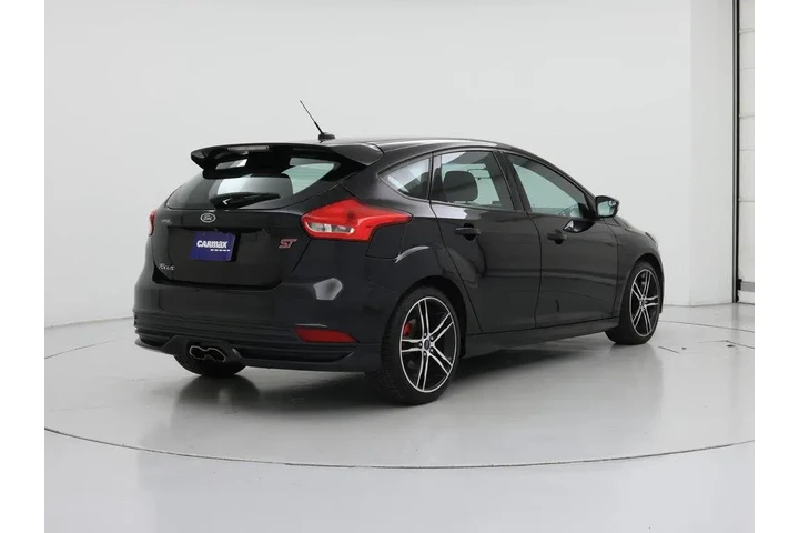$15998 : Ford Focus 2018 ST 4dr Hatch image 8