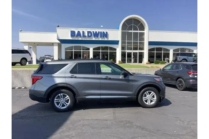 $28950 : Ford Explorer 2022 AWD XLT 4 image 8