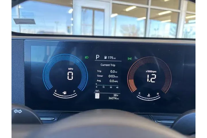 $22998 : Hyundai KONA 2025 AWD SEL 4d image 3