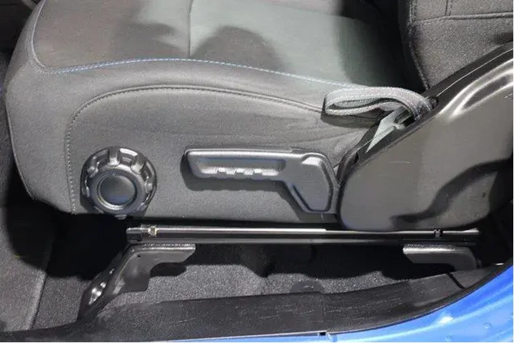 $37998 : Jeep Wrangler Unlimited 2022 image 4