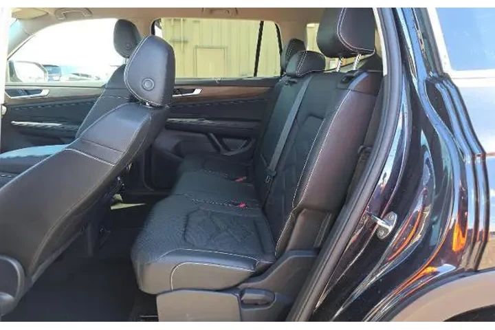 $32991 : Volkswagen Atlas 2025 SE 4dr image 10