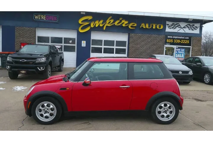 $5999 : 2005 MINI Cooper image 2