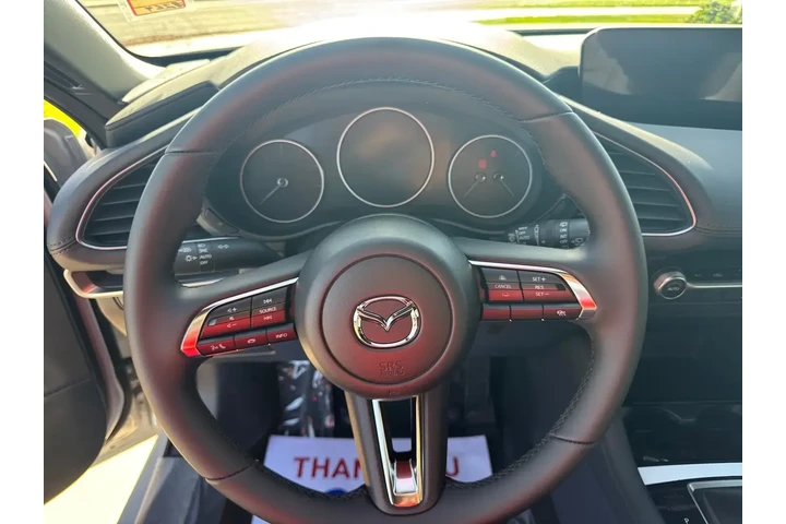 $22999 : Mazda Mazda3 Hatchback 2025 image 10