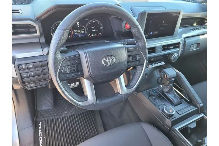 $37438 : Toyota Tacoma 2024 4x2 TRD S image 9