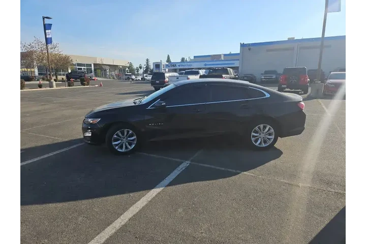 $15500 : Chevrolet Malibu 2020 LT 4dr image 5