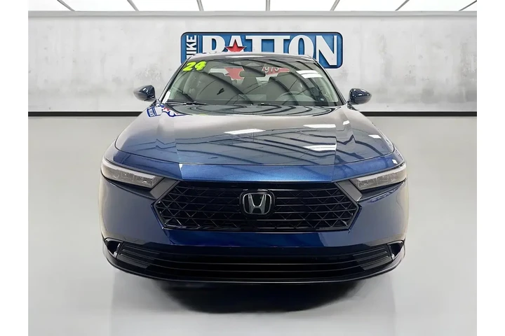 $27760 : Honda Accord 2024 EX 4dr Sed image 2