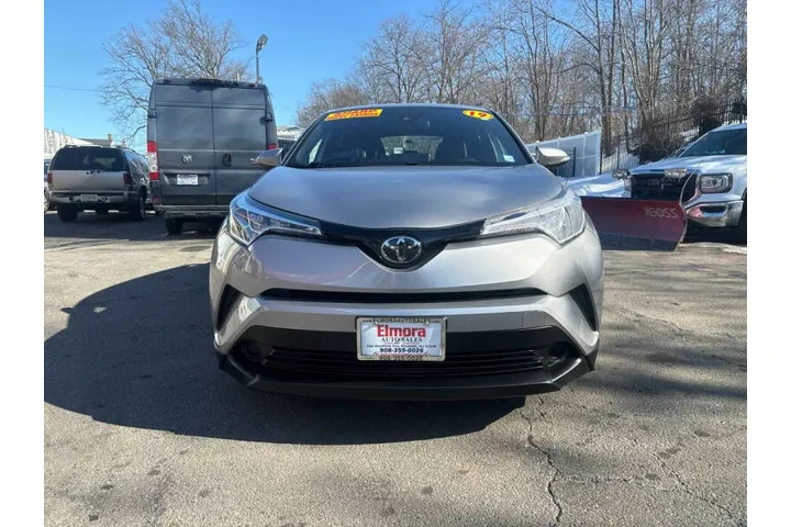 $12499 : 2019 C-HR LE image 3