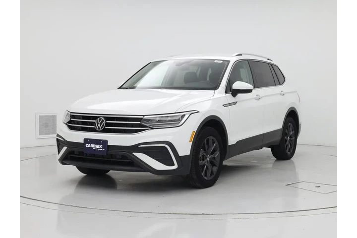 $21998 : Volkswagen Tiguan 2024 SE 4d image 4