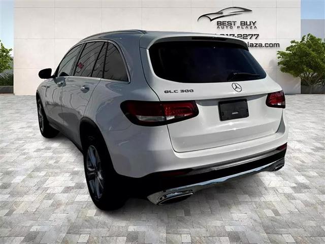 $15745 : 2017 MERCEDES-BENZ GLC GLC 30 image 5