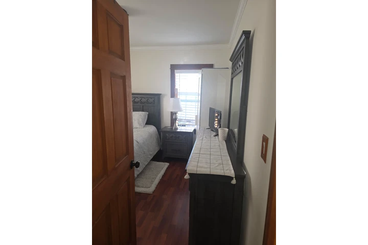 $950 : QUIERES RENTAR 1 O 2 CUARTOS image 4