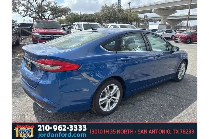 $16746 : Ford Fusion Hybrid 2018 S 4d image 8